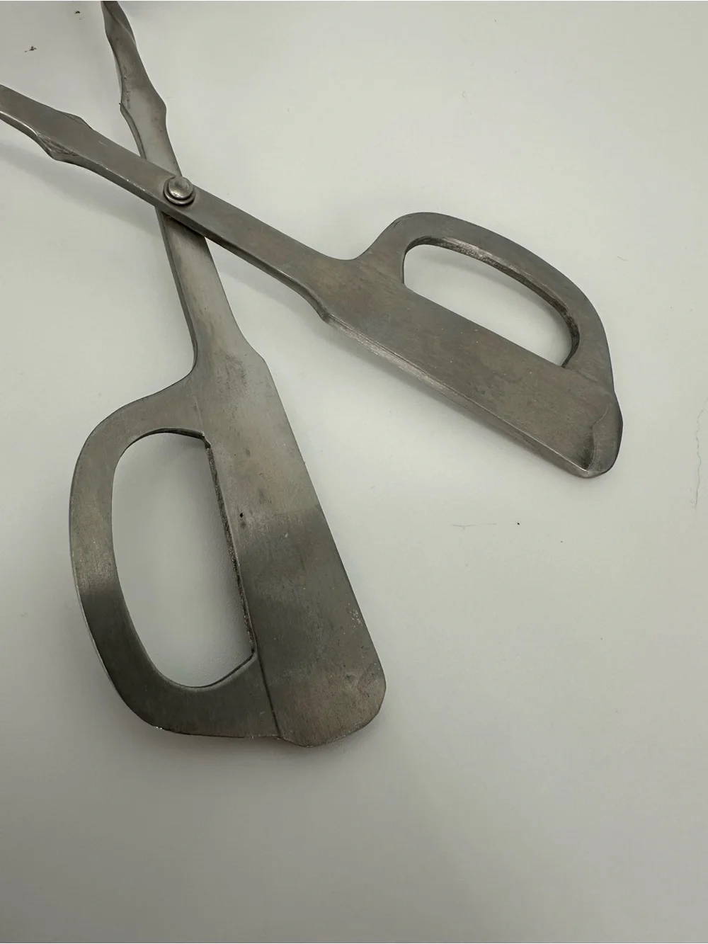 Oneida Royal Provincial Salad Pasta Tongs Server Stainless Steel 10 Inches